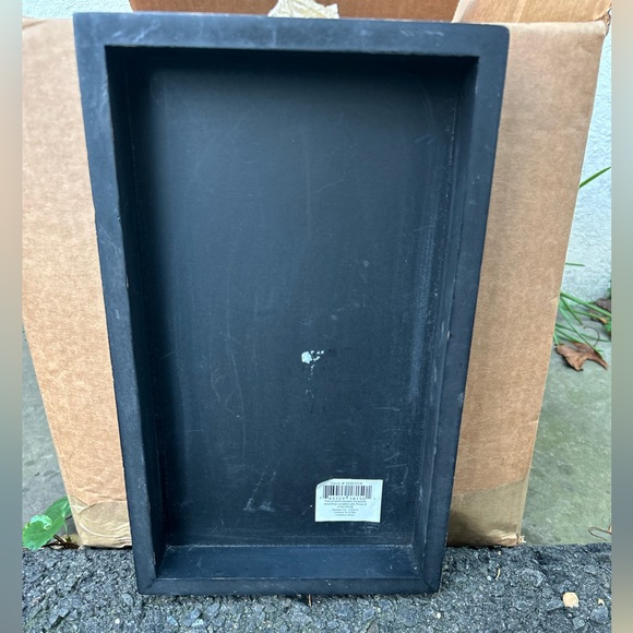 “Money can’t buy you love,But it sure can buy you nice shoes.” Decorative sign - Picture 2 of 2